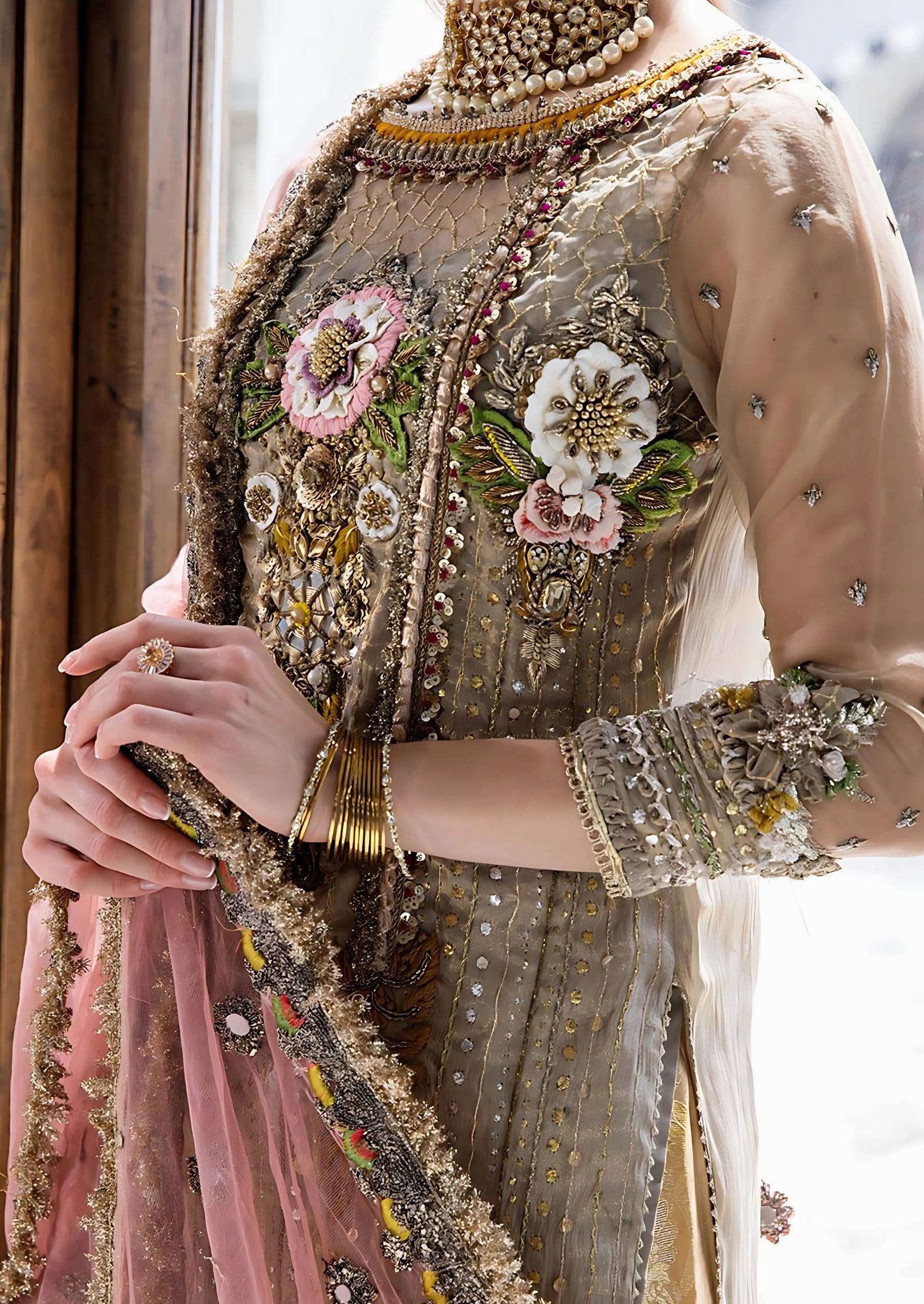 ROYAL CHARM