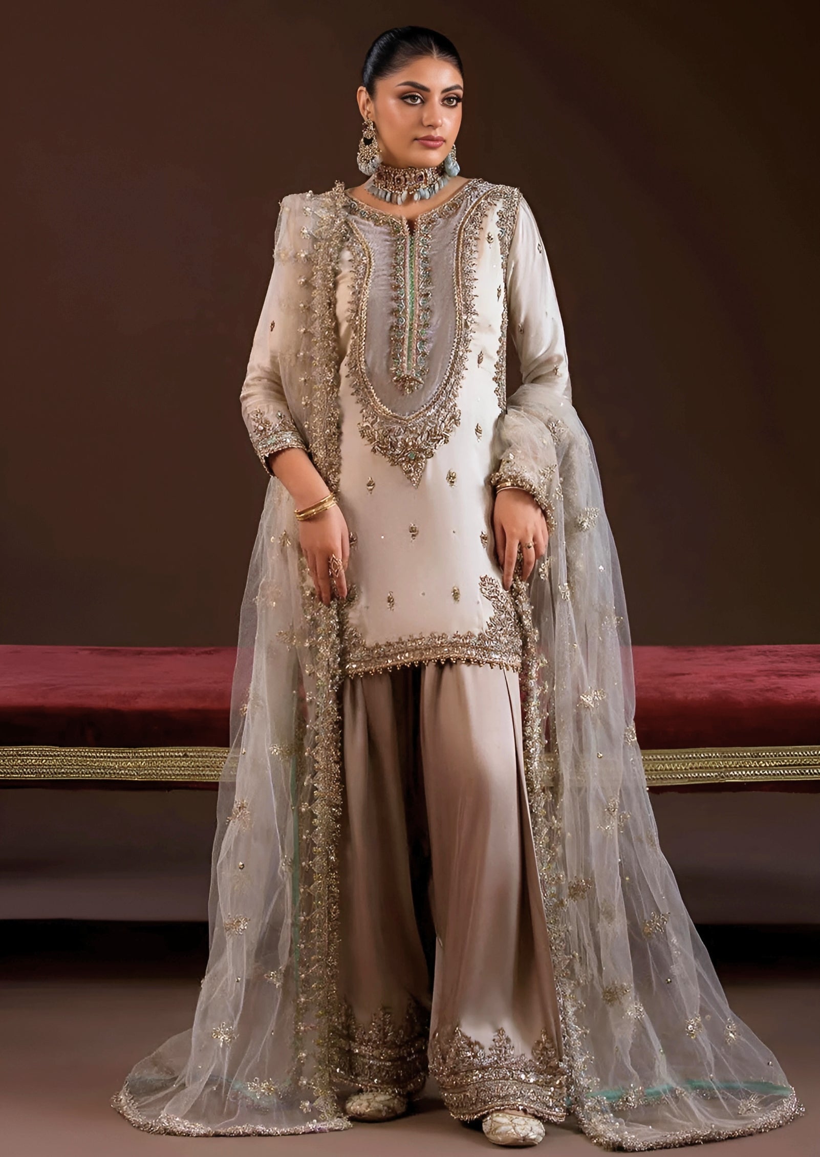 OPULENT BEIGE